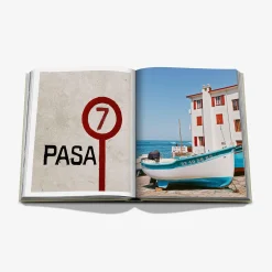 Assouline Livre voyage et nature BIARRITZ BASQUE - 4MURS