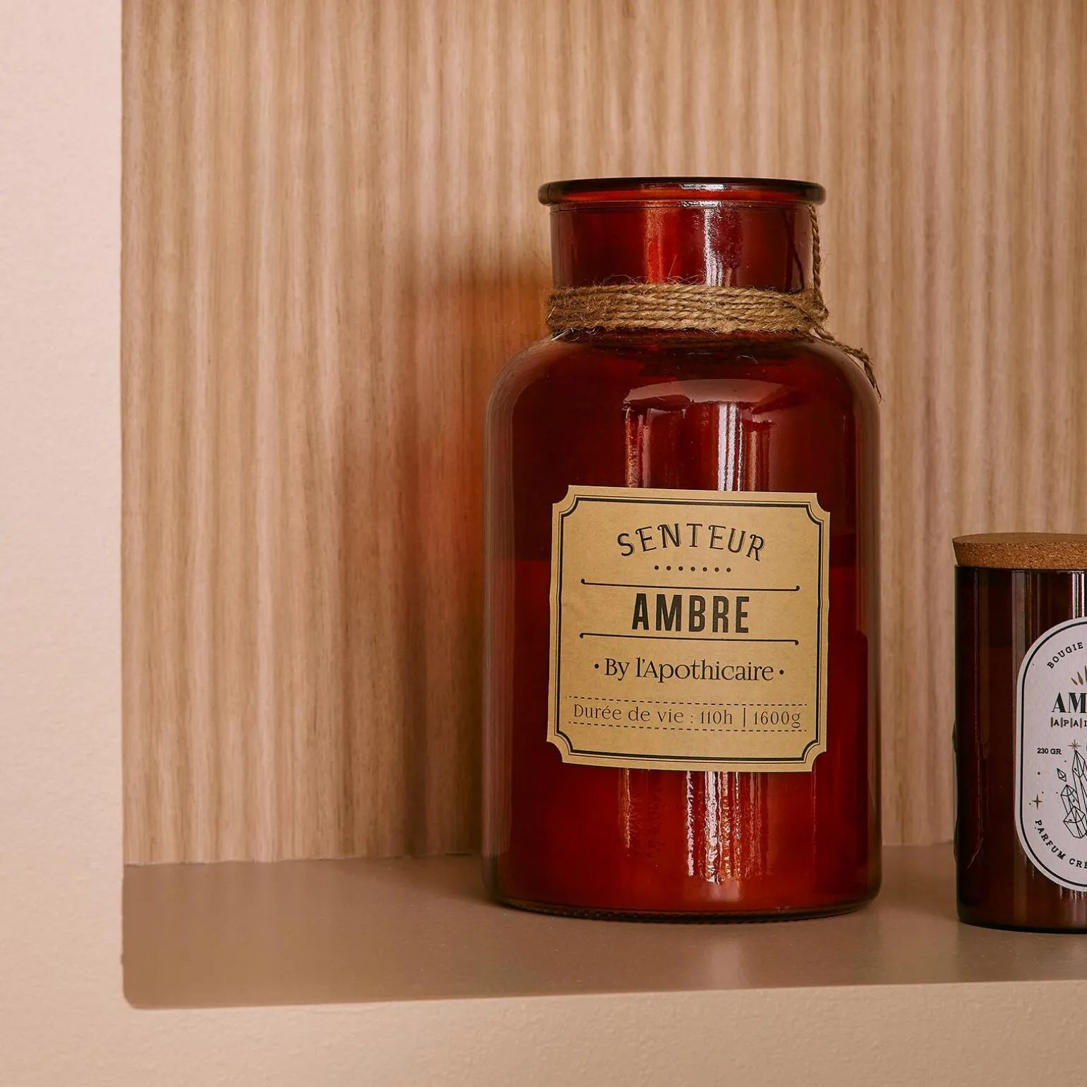 Bougie parfumée APOTHICAIRE XL ambre - 4MURS