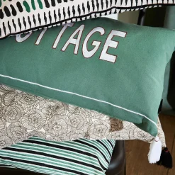 Constelle Housse de coussin ELAIA coloris vert 30 x 50 cm - 4MURS