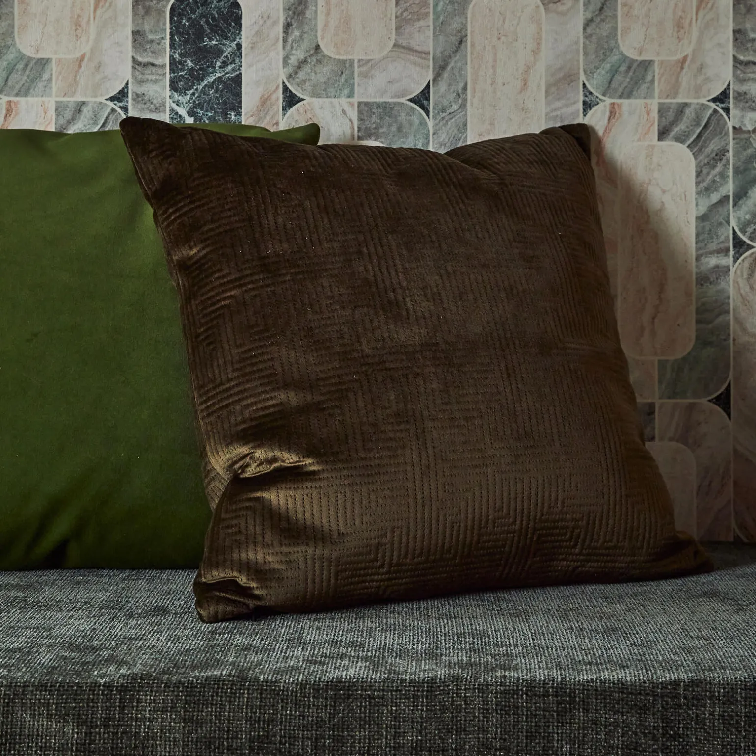 Coussin ADONIS coloris vert 45 x 45 cm - 4MURS