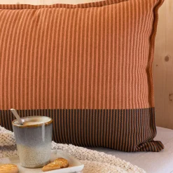 Coussin BRUTUS coloris brun 40 x 60 cm - 4MURS