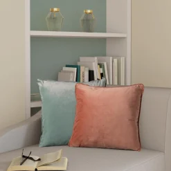 Coussin FYN coloris nude orangé 60 x 60 cm - 4MURS