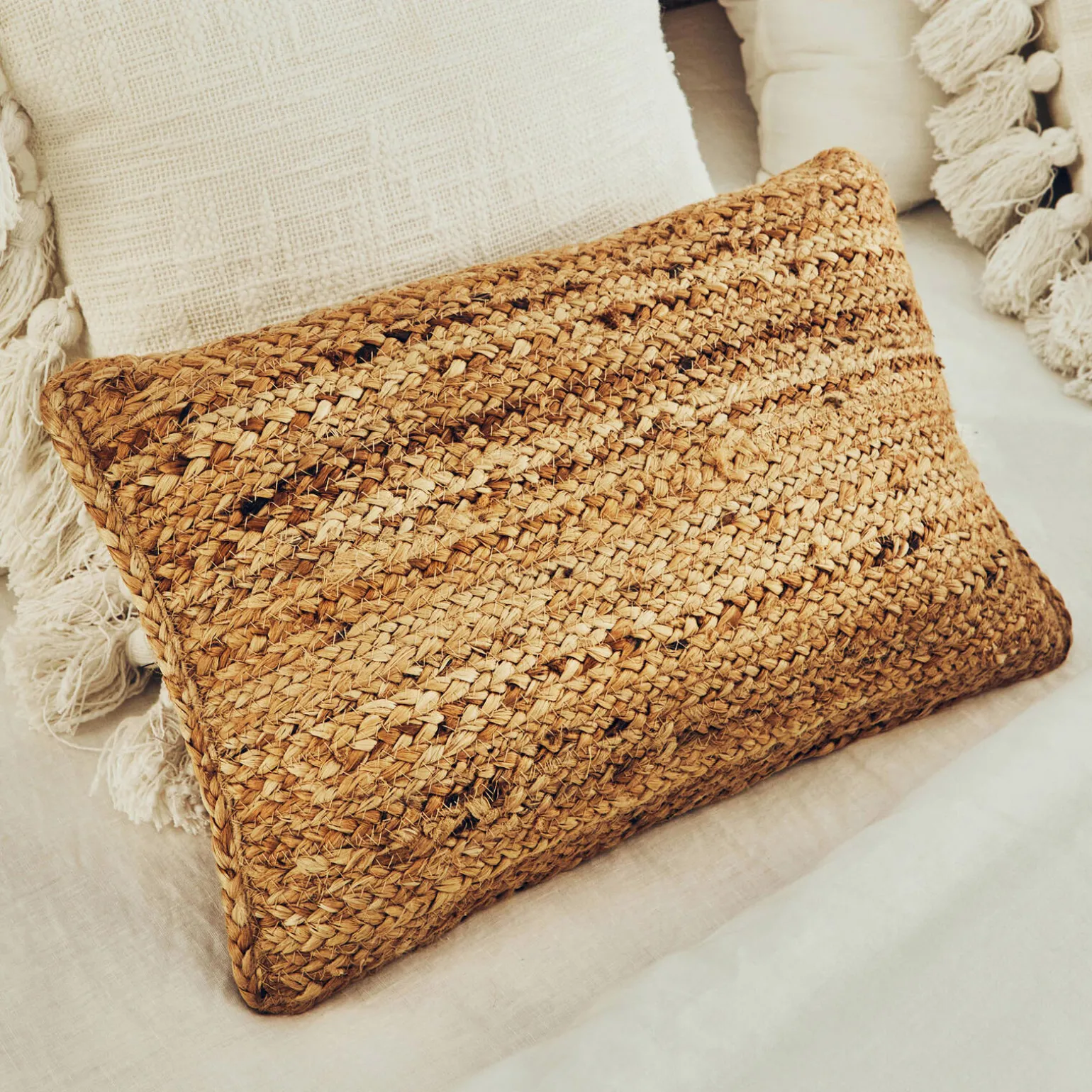 Coussin MATIZIA coloris naturel 30 x 50 cm - 4MURS