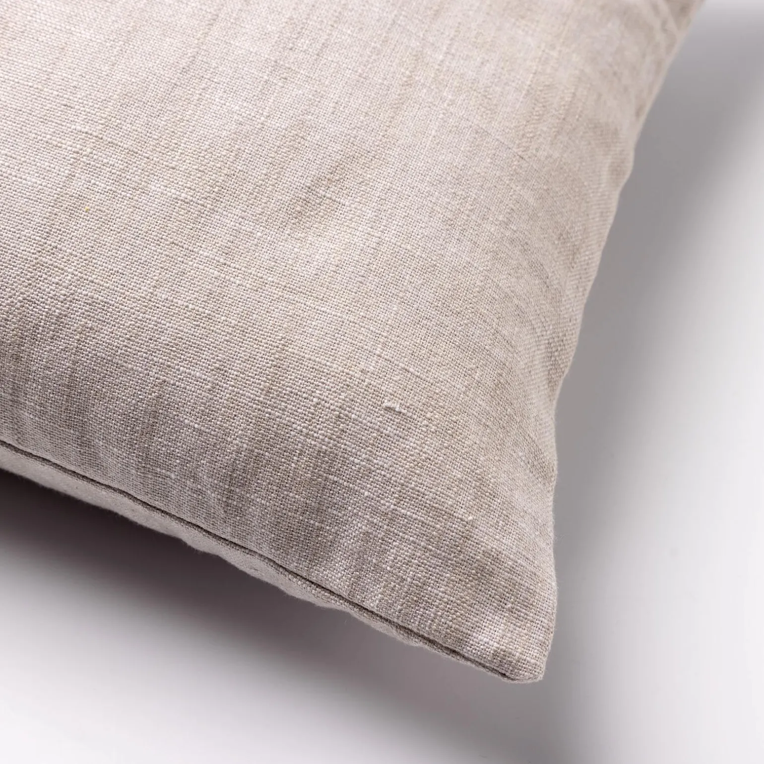 Coussin NATY coloris beige 45 x 45 cm - 4MURS