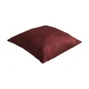 Coussin VELVET coloris rouge marsala 45 x 45 cm - 4MURS