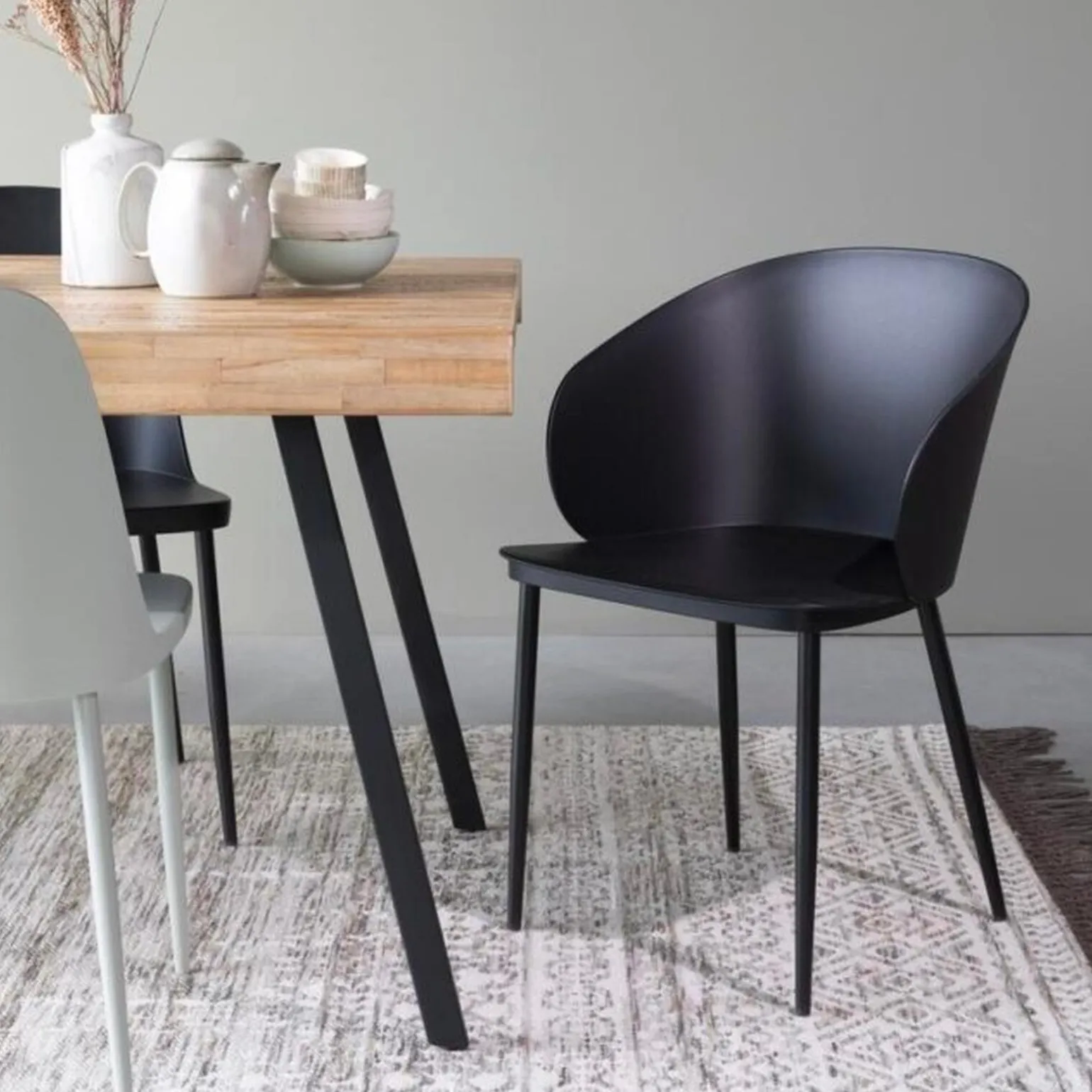Fauteuil GIGI coloris noir - 4MURS