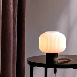 Lampe à poser MILFORD coloris blanc 20 x 20 cm - 4MURS