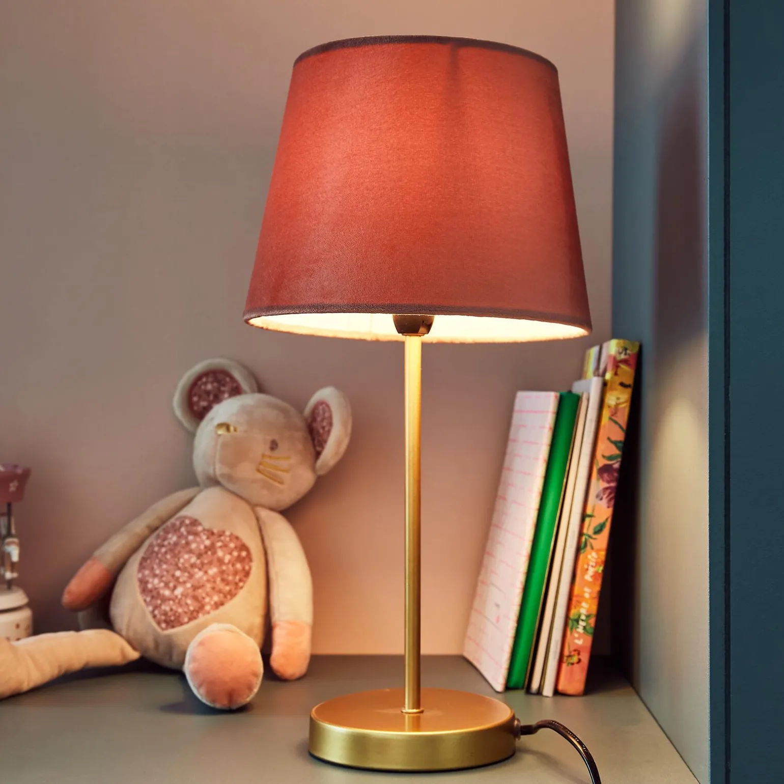 Lampe à poser VELVET GOLD coloris rose 40 x 20 cm - 4MURS