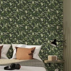 4MURS Papier peint intissé CAMO coloris vert kaki - 4MURS