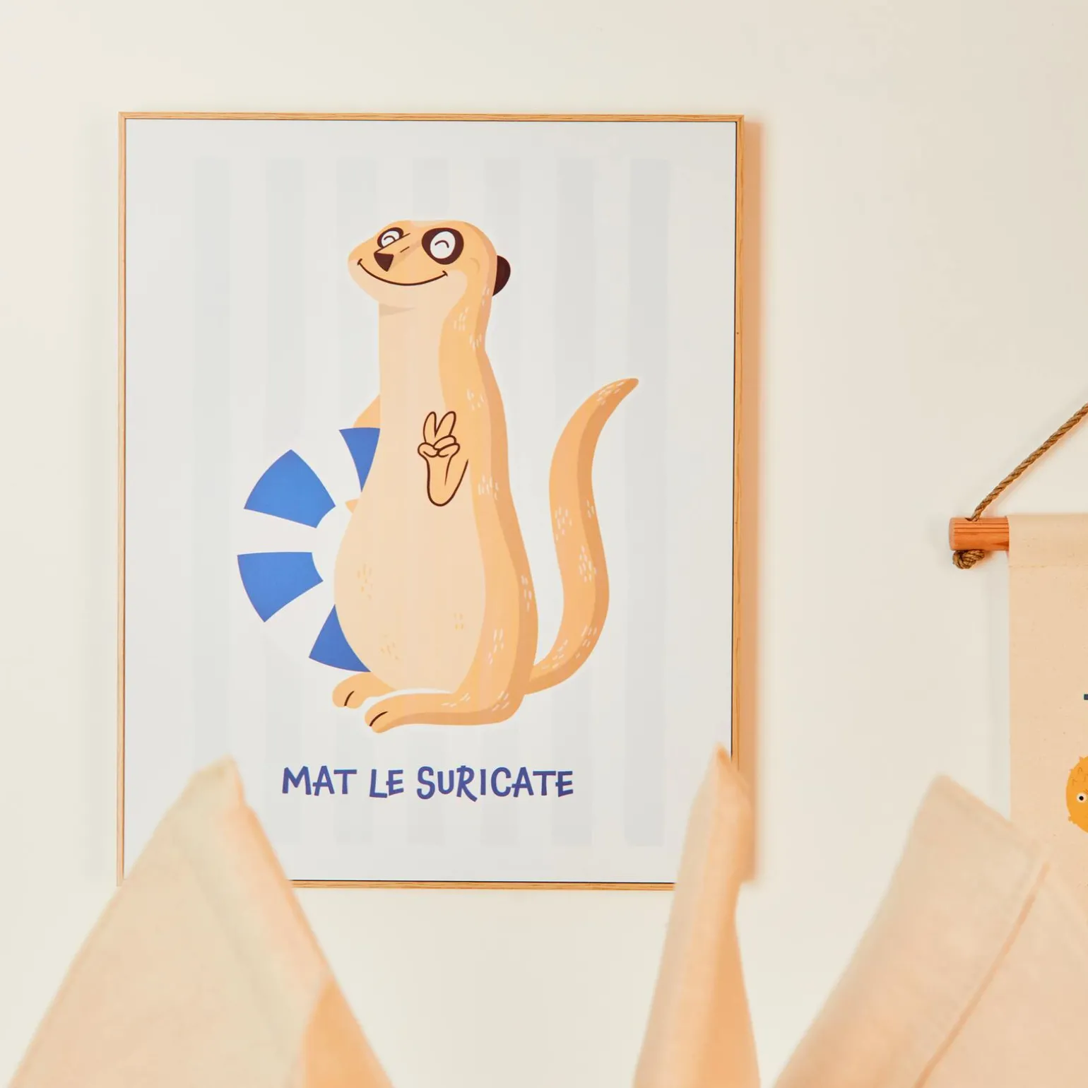 4MURS Tableau MAT LE SURICATE coloris jaune/bleu - 4MURS