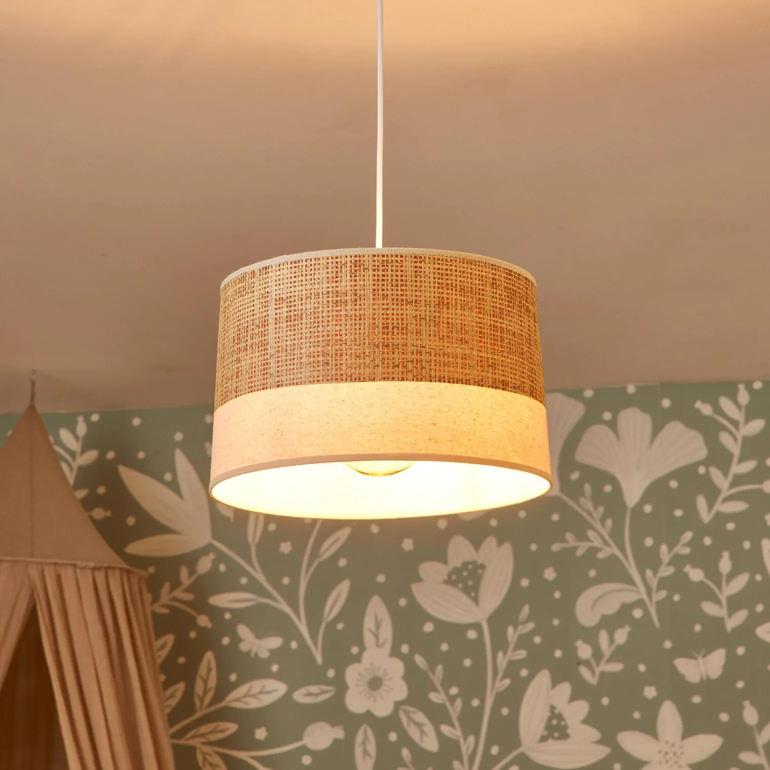 Ostaria Suspension ELENA coloris beige 22 x 33 cm - 4MURS