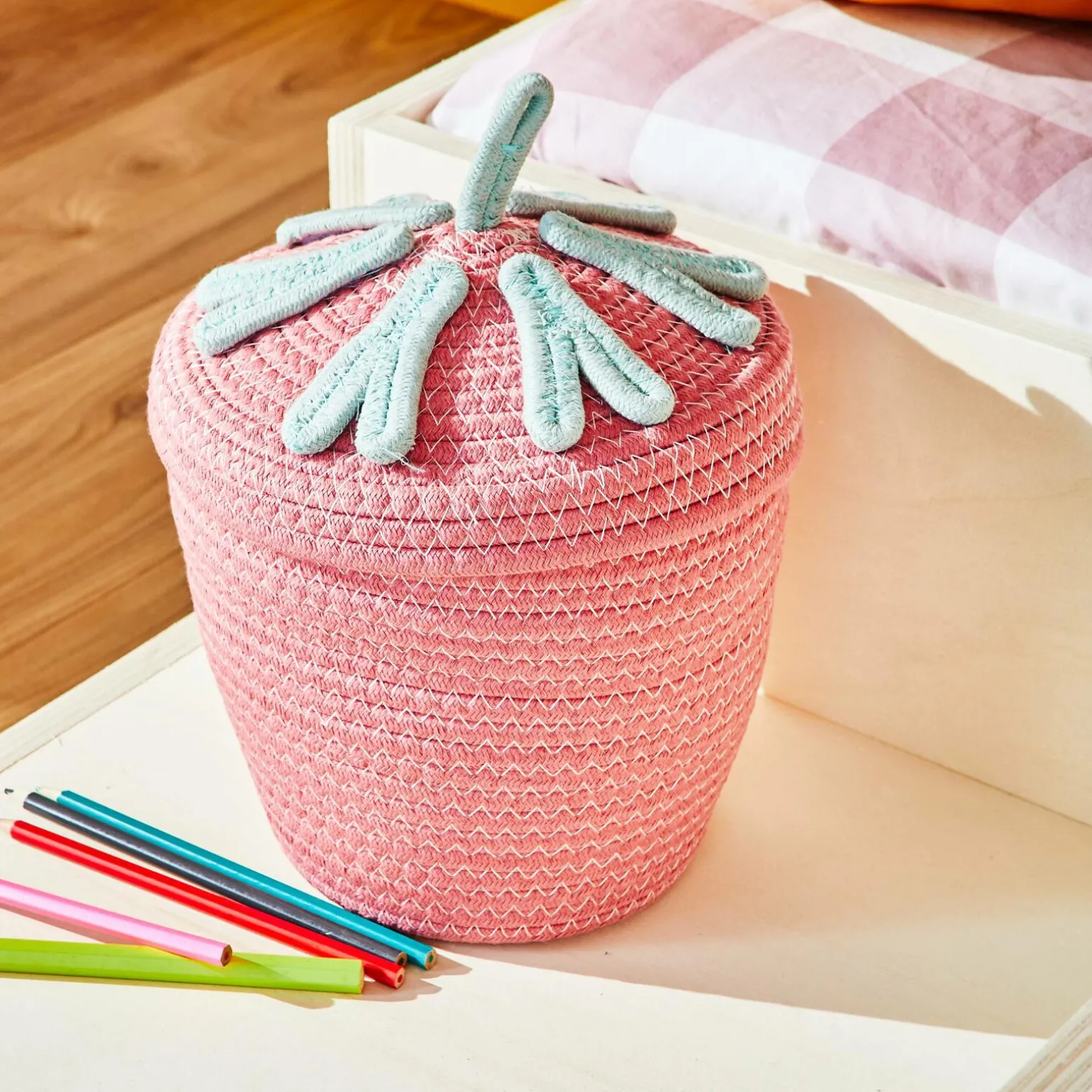 Panier STRAWBERRY coloris rouge - 4MURS