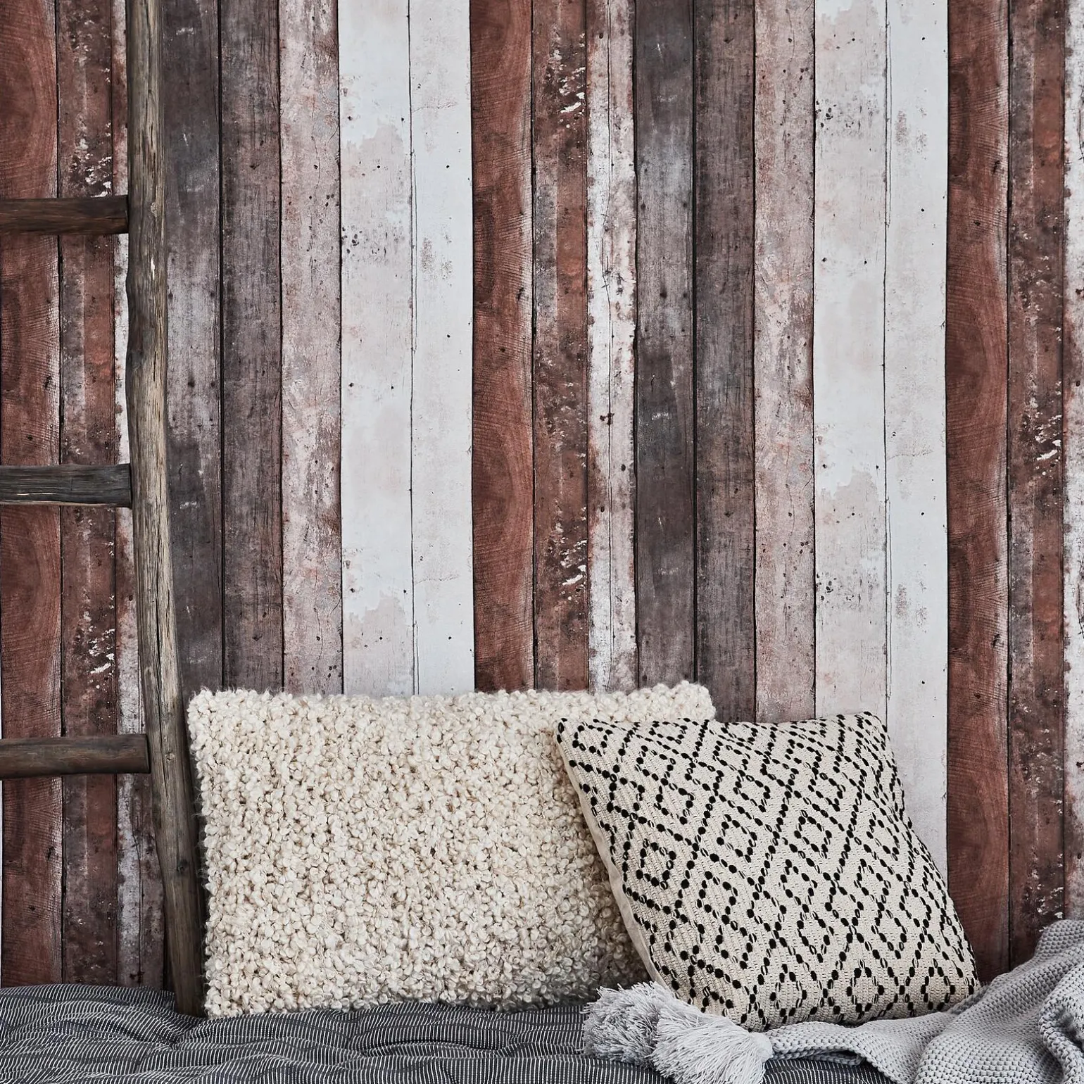 Papier peint intissé MIRAMAR coloris châtaigne - 4MURS