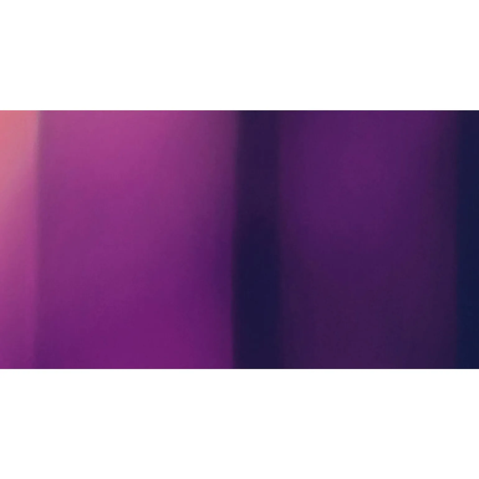Papier peint panoramique XL VILUMI 400 x 270 cm fuchsia - 4MURS