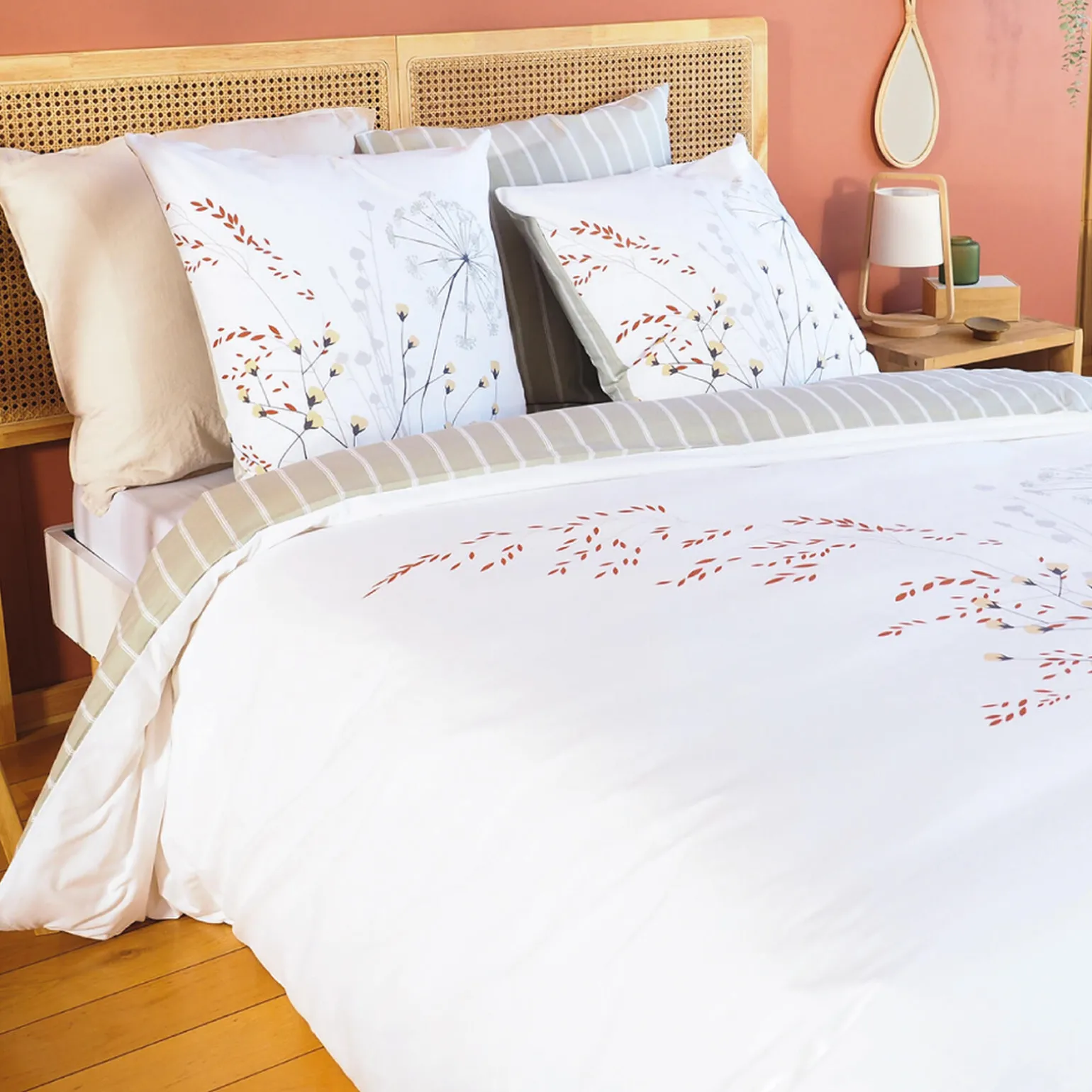 Parure de lit en toile de coton SOLIFLORE blanc 260 x 240 cm - 4MURS
