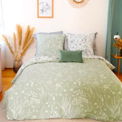 Parure de lit satin bio SUSIE vert amande 260 x 240 cm - 4MURS