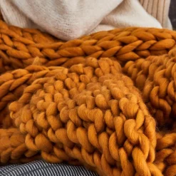 Plaid grosse maille VILMA coloris jaune moutarde - 4MURS
