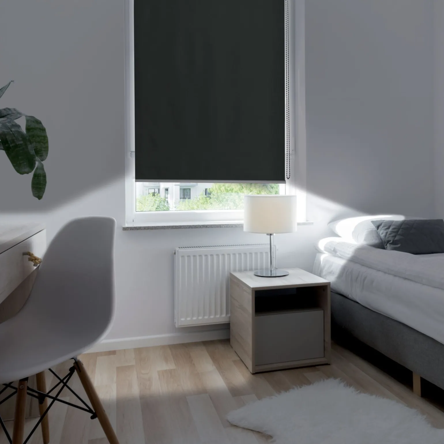 Store enrouleur CREPUSCULE coloris anthracite 60 x 250 cm - 4MURS