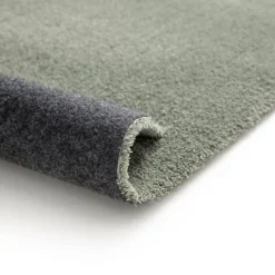 Tapis FEEL coloris vert de gris 140 x 200 cm - 4MURS
