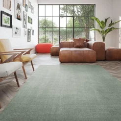 Tapis FEEL coloris vert de gris 80 x 150 cm - 4MURS
