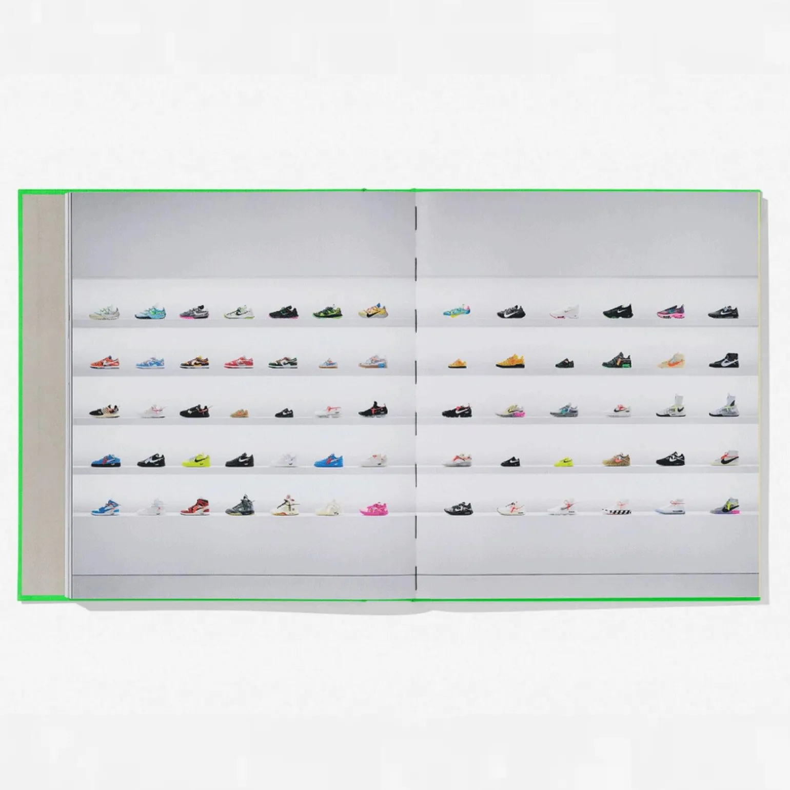 Taschen Livre mode NIKE - VIRGIL ABLOH - 4MURS