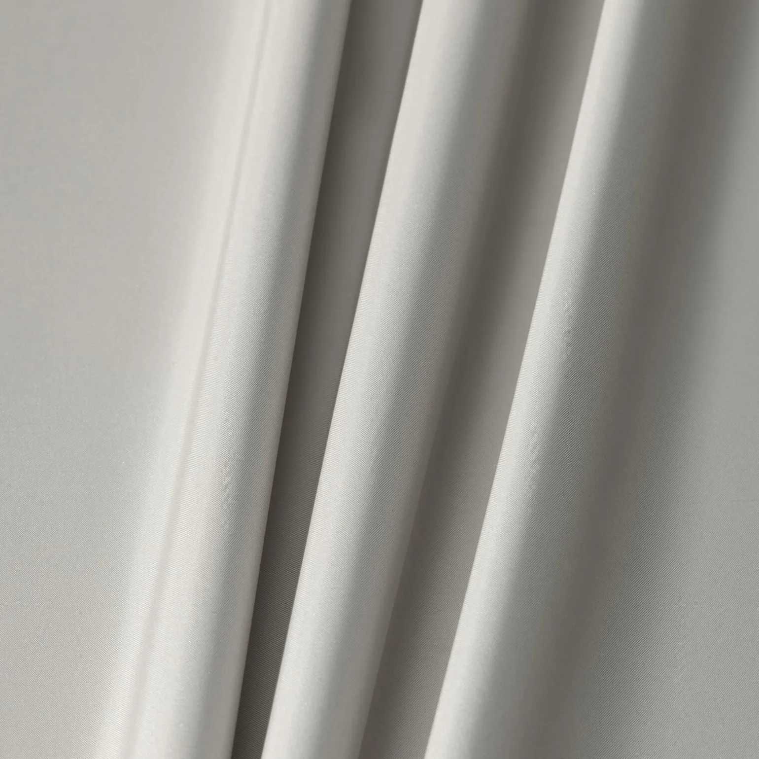 Tissu DOUBLURE 100% OCCULTANTE coloris blanc - 4MURS