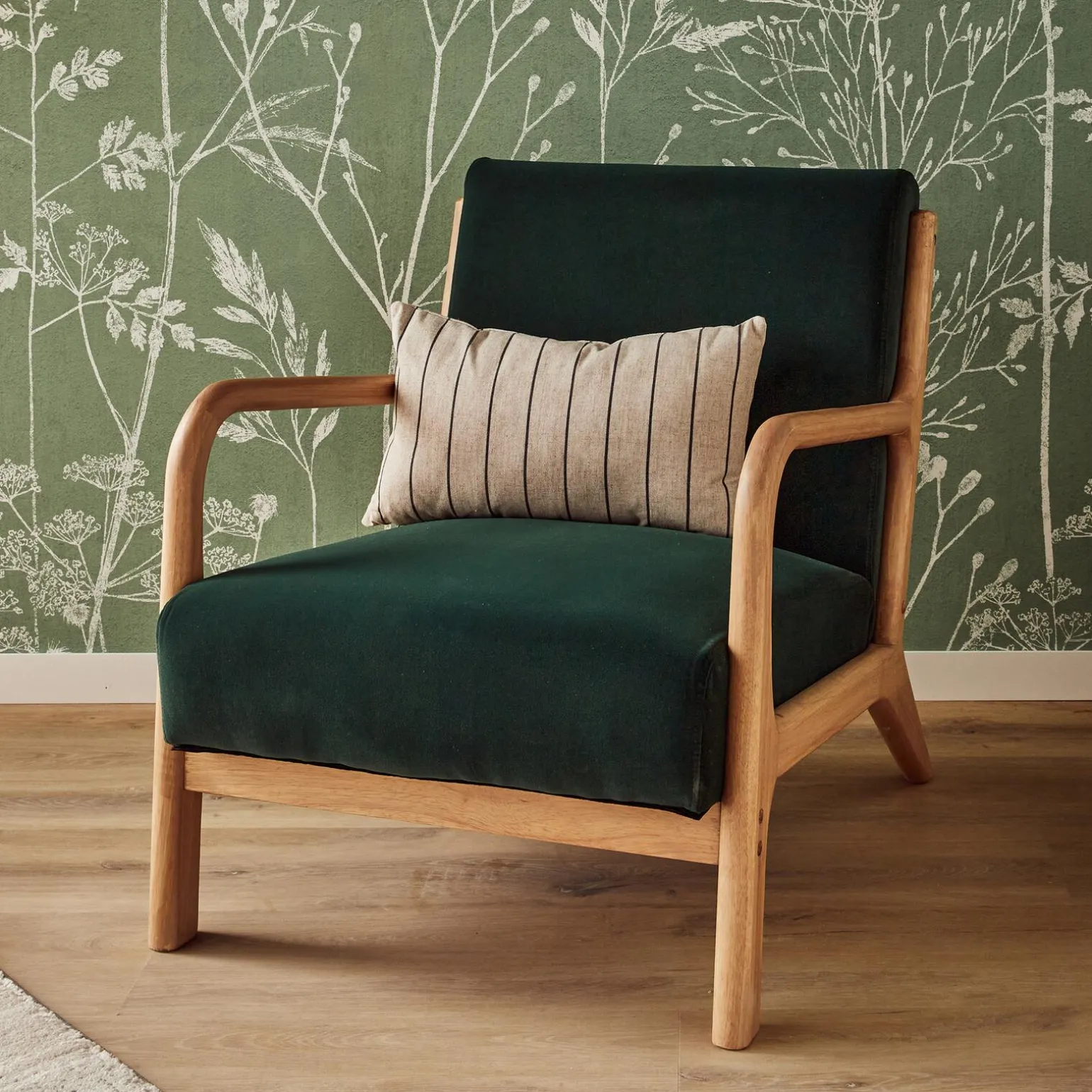 WOOOD Fauteuil MARK coloris vert sapin - 4MURS